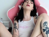 Small titted babe toys her pussy on webcam