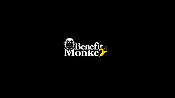 Feet Fetish – Shona Rivers plays with a vibrator and strokes me with her feet | Benefit Monkey